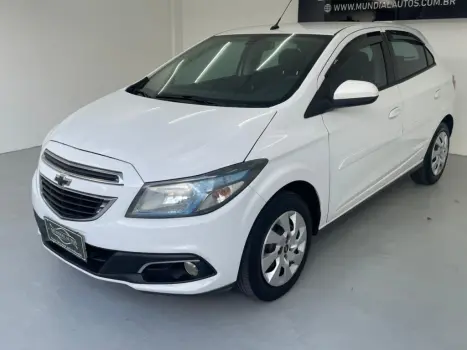 CHEVROLET Onix Hatch 1.0 12V 4P FLEX LT, Foto 4
