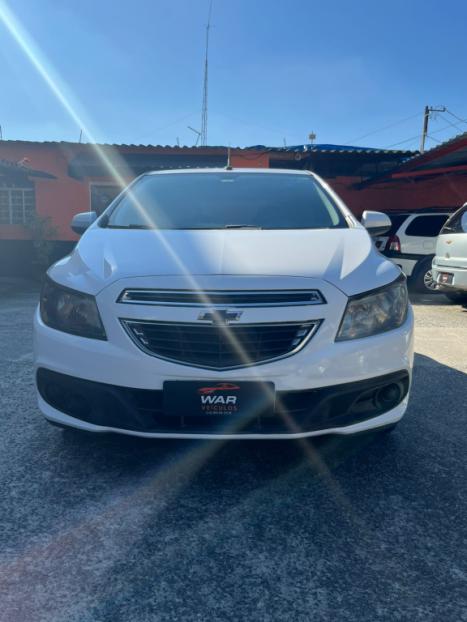 CHEVROLET Onix Hatch 1.4 4P FLEX LT, Foto 2