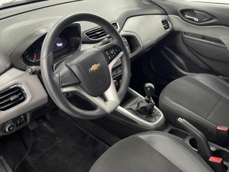 CHEVROLET Onix Hatch 1.4 4P FLEX LT, Foto 7