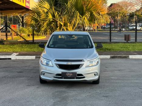 CHEVROLET Onix Hatch 1.0 4P FLEX LT, Foto 4