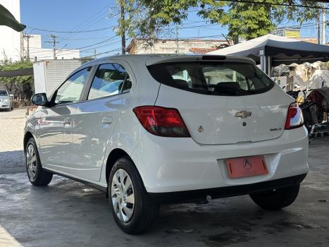 CHEVROLET Onix Hatch 1.4 4P FLEX LT, Foto 4