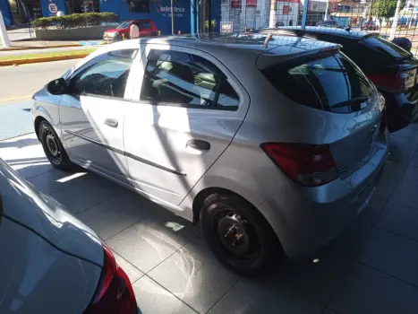 CHEVROLET Onix Hatch 1.0 4P FLEX JOY, Foto 3