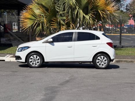 CHEVROLET Onix Hatch 1.4 4P FLEX LT, Foto 3