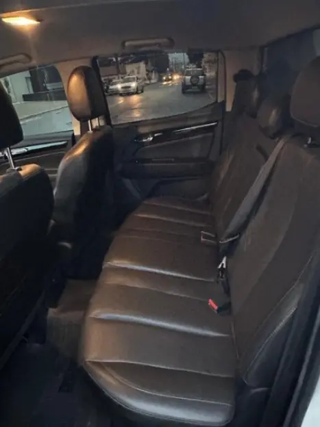 CHEVROLET S10 2.8 12V HIGH COUNTRY CABINE DUPLA 4X4 TURBO DIESEL AUTOM�TICO, Foto 4