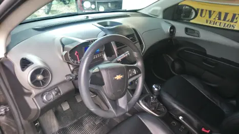 CHEVROLET Sonic Hatch 1.6 16V 4P LT FLEX, Foto 4
