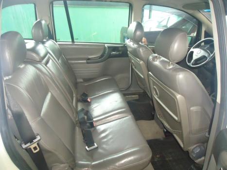 CHEVROLET Zafira 2.0 4P ELITE 7LUGARES, Foto 3 CHEVROLET Zafira 2.0 4P ELITE 7LUGARES, Foto 3