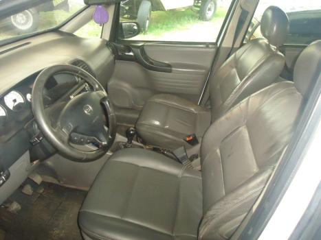 CHEVROLET Zafira 2.0 4P ELITE 7LUGARES, Foto 5 CHEVROLET Zafira 2.0 4P ELITE 7LUGARES, Foto 5