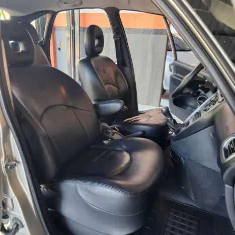 CITROEN XSara Picasso 1.6 16V 4P FLEX GLX, Foto 9