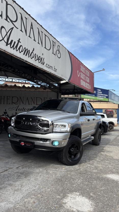 DODGE Ram 5.9 I6 24V 2500 SLT 4X4 CABINE SIMPLES HAVE DUTY TURBO DIESEL AUTOM�TICO, Foto 1