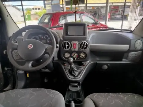FIAT Doblo 1.8 4P ELX FLEX, Foto 4