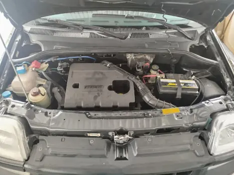 FIAT Doblo 1.8 4P ELX FLEX, Foto 5