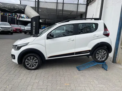 FIAT Mobi 1.0 4P FLEX EVO TREKKING, Foto 4