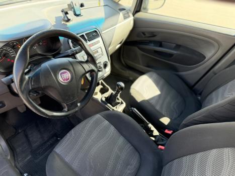FIAT Punto 1.4 4P ATTRACTIVE FLEX, Foto 4