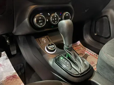 FIAT Toro 1.8 16V 4P FLEX FREEDOM AUTOMTICO, Foto 10