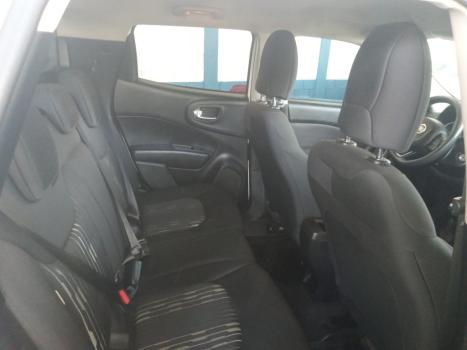 FIAT Toro 1.8 16V 4P ENDURANCE AUTOM�TICO, Foto 5