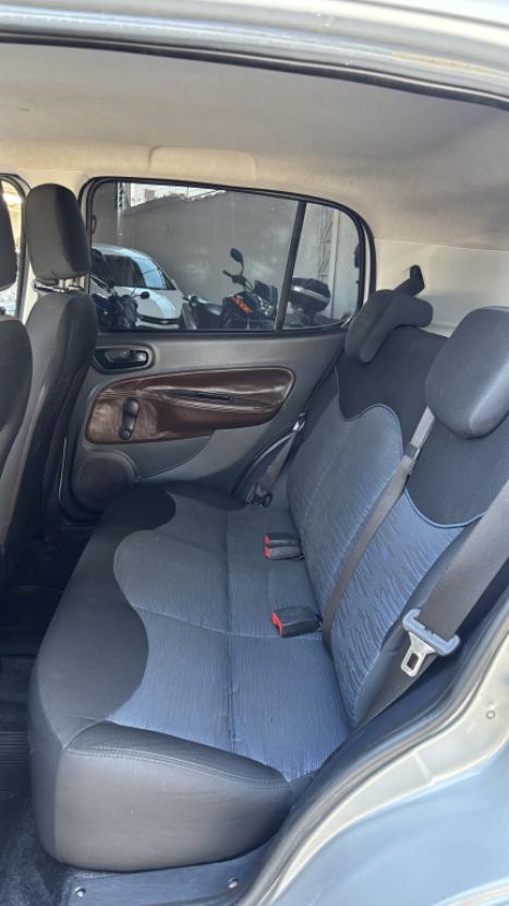FIAT Uno 1.0 4P FLEX ATTRACTIVE, Foto 12