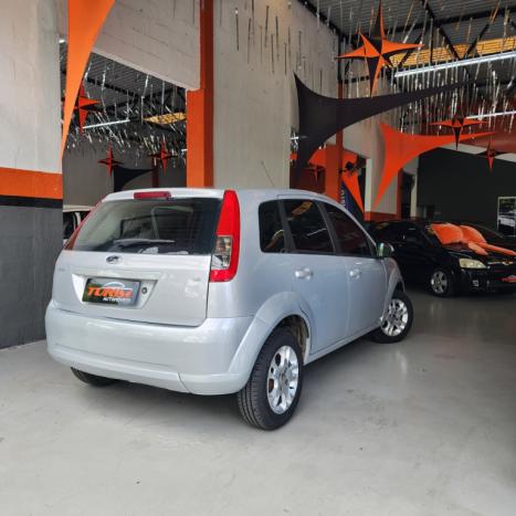 FORD Fiesta Hatch 1.6 4P FLEX, Foto 4