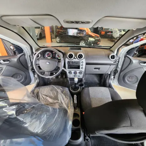 FORD Fiesta Hatch 1.6 4P FLEX, Foto 14