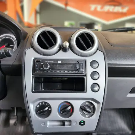 FORD Fiesta Hatch 1.6 4P FLEX, Foto 17