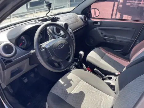 FORD Fiesta Hatch 1.0 4P CLASS, Foto 6