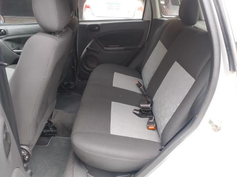 FORD Fiesta Hatch 1.6, Foto 12