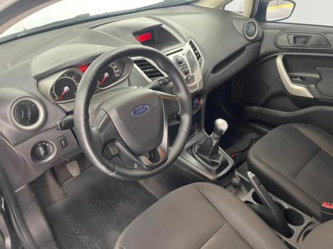 FORD Fiesta Hatch 1.6, Foto 7