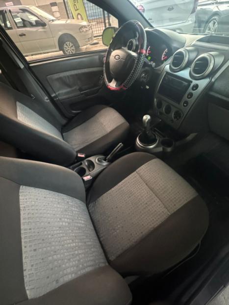 FORD Fiesta Sedan 1.6 4P FLEX, Foto 4