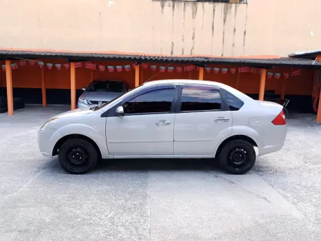 FORD Fiesta Sedan 1.6 4P FLEX, Foto 8