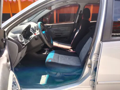 FORD Fiesta Sedan 1.6 4P FLEX, Foto 9