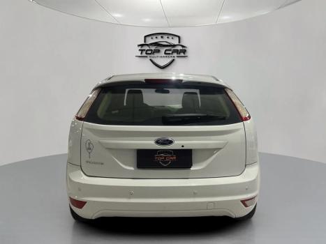 FORD Focus Hatch 1.6 16V 4P FLEX GL, Foto 6