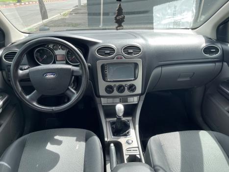 FORD Focus Hatch 2.0 16V 4P FLEX AUTOM�TICO, Foto 3