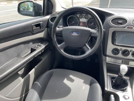 FORD Focus Hatch 2.0 16V 4P FLEX AUTOM�TICO, Foto 4