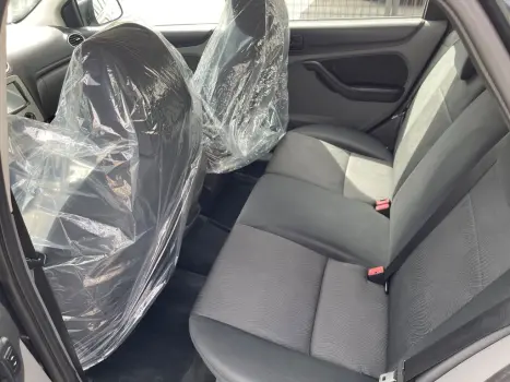 FORD Focus Hatch 2.0 16V 4P FLEX AUTOM�TICO, Foto 10