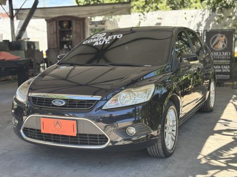 FORD Focus Hatch 2.0 16V 4P GHIA, Foto 3