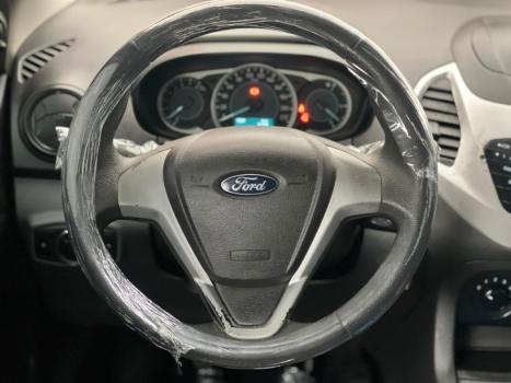 FORD Ka Hatch 1.5 12V 4P FLEX TI-VCT SE, Foto 9