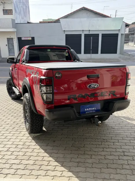FORD Ranger 2.3 16V XLT CABINE SIMPLES, Foto 2