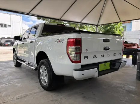 FORD Ranger 3.2 20V XLS CABINE DUPLA TURBO DIESEL AUTOM�TICO, Foto 4