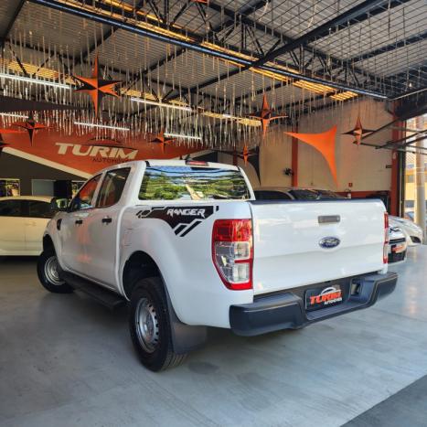 FORD Ranger 3.2 20V FX4 4X4 CABINE DUPLA TURBO DIESEL AUTOM�TICO, Foto 4