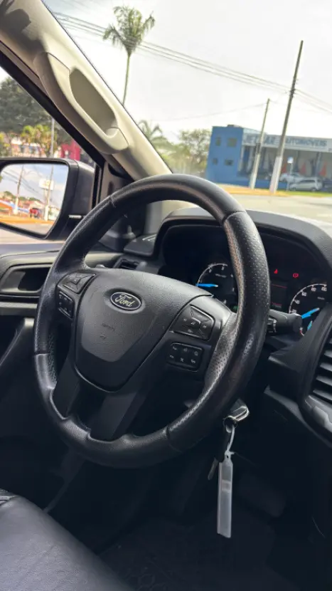 FORD Ranger 3.2 20V CABINE DUPLA 4X4 STORM TURBO DIESEL AUTOM�TICO, Foto 6