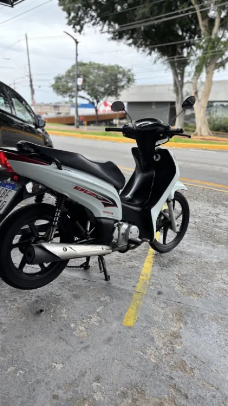 HONDA Biz 125 EX, Foto 10