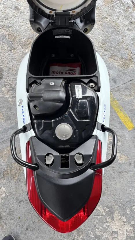 HONDA Biz 125 EX, Foto 11