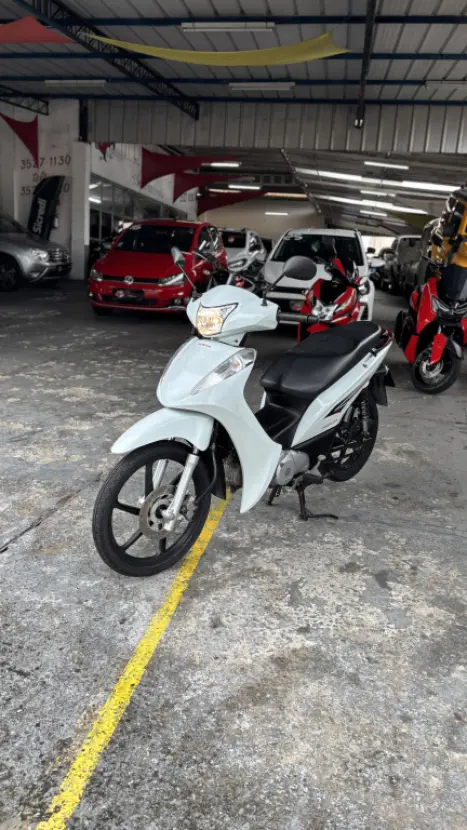 HONDA Biz 125 EX, Foto 4