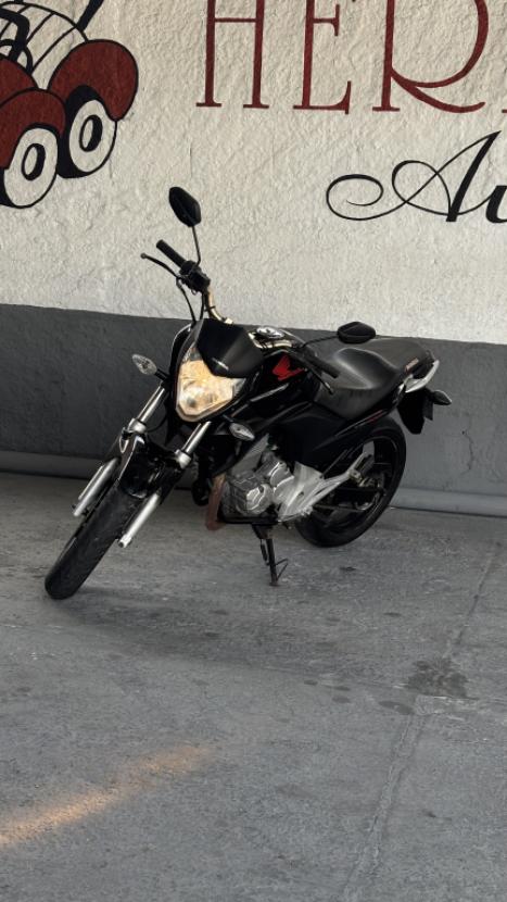 HONDA CB 300 R STD, Foto 3