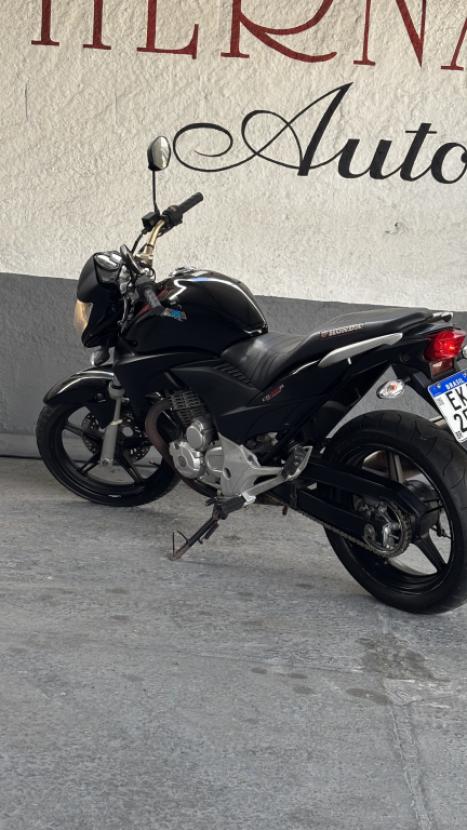 HONDA CB 300 R STD, Foto 2