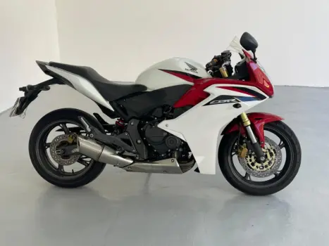 HONDA CBR 600 F , Foto 2