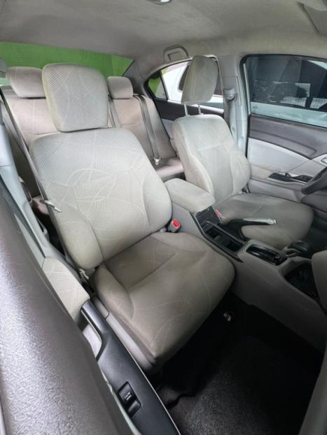 HONDA Civic 1.8 16V 4P FLEX LXS AUTOM�TICO, Foto 5