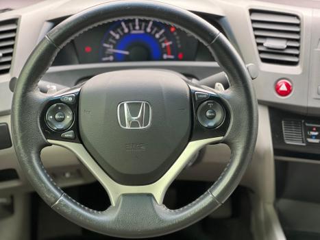 HONDA Civic 1.8 16V 4P FLEX LXS AUTOM�TICO, Foto 13