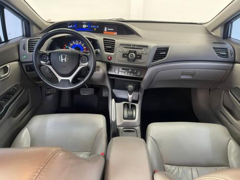HONDA Civic 1.8 16V 4P FLEX LXS AUTOM�TICO, Foto 8