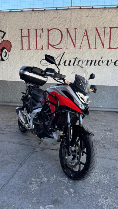 HONDA NC 750 X ABS, Foto 5