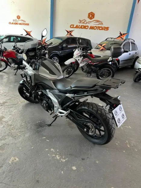 HONDA NC 750 X ABS, Foto 7